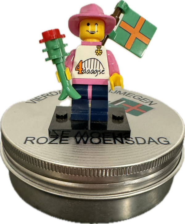 4Daagse poppetje roze woensdag editie in kadoblikje