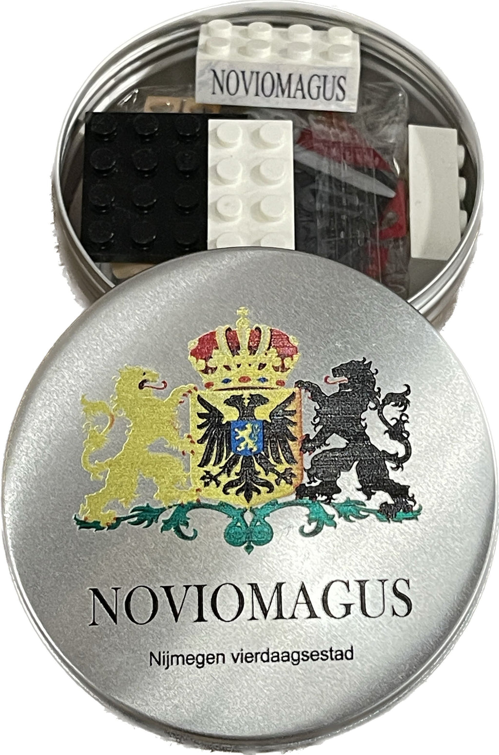 Romein Noviomagus op sokkel in kadoblikje